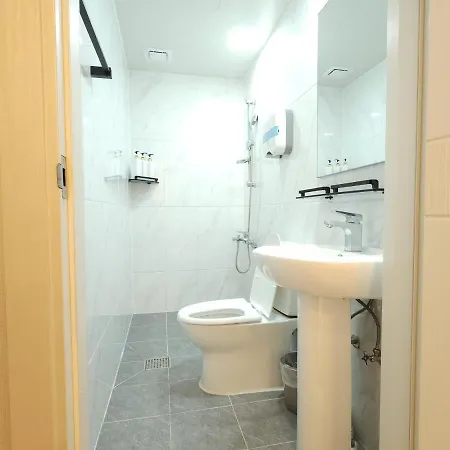 Oyo Myeongdong 5 Lodge Seoul Exterior photo