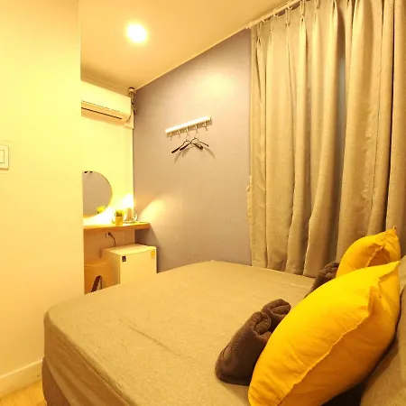 Oyo Myeongdong 5 Lodge Seoul Exterior photo